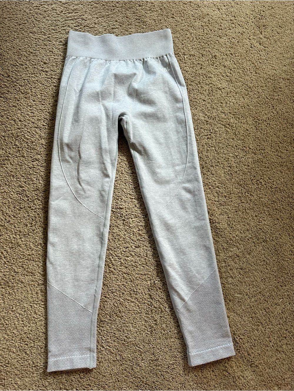 AYBL High-Waist Ribbed Seamless Leggings – Light Gray.